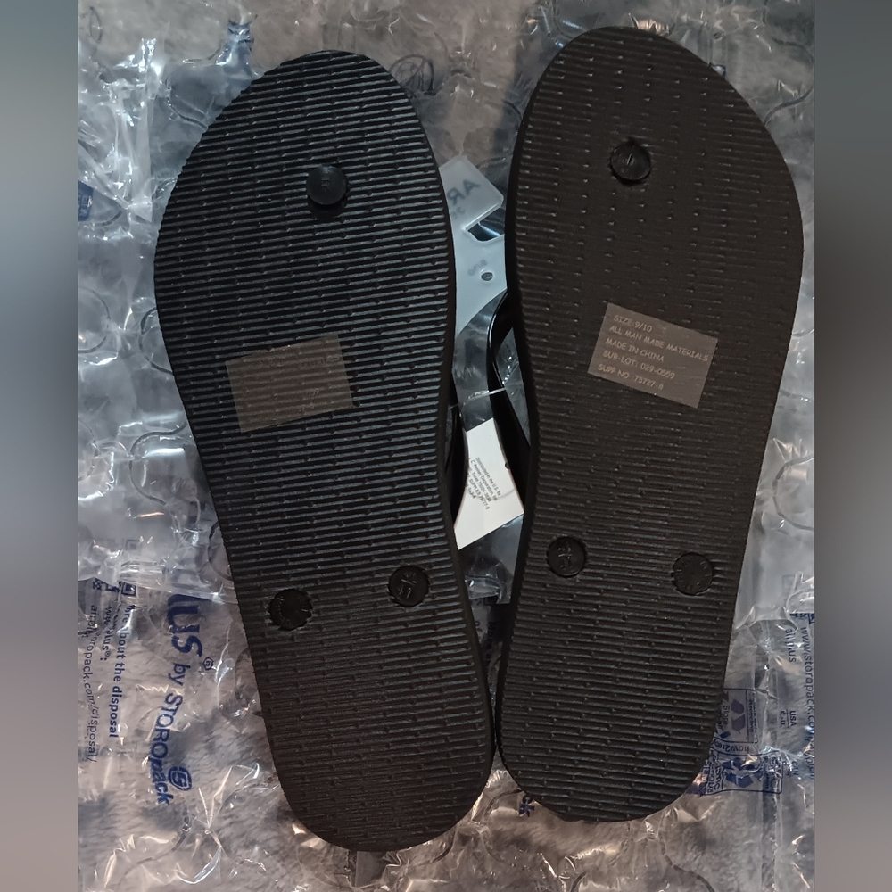 Flip Flops - Picture 2 of 4